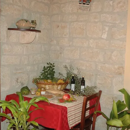 Il Melograno * Cannizzara