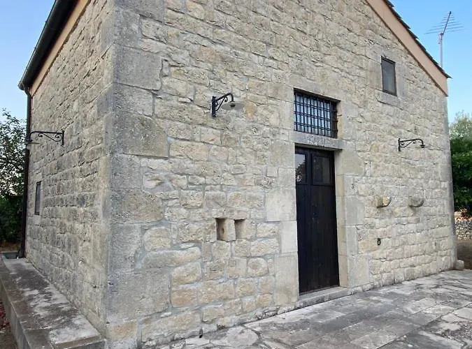 Il Melograno Alloggio per agriturismo *